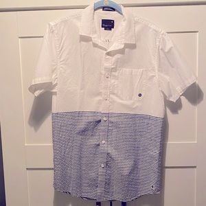 Tavik Blue and White Striped short sleeve mens button  down shirt sized L